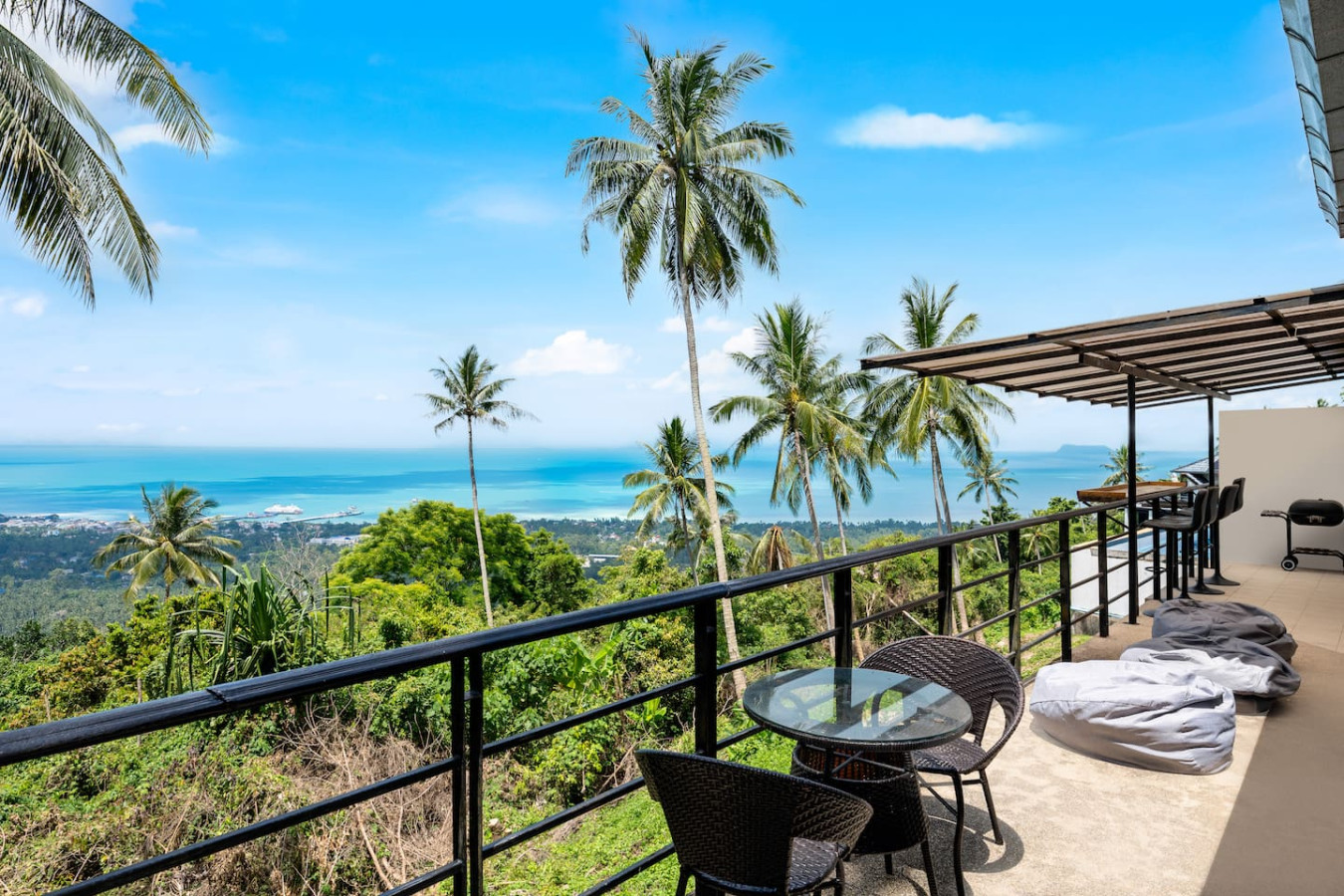 Villa Moonview