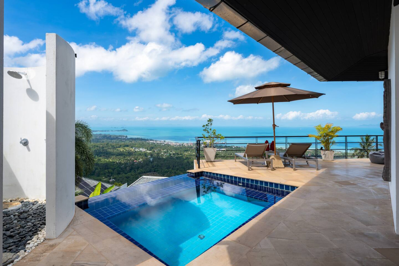 Villa Sky private pool terrace